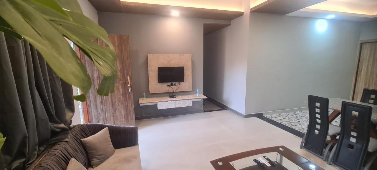 Rk Island View 3 Bedroom Apartment Dabolim Kültér fotó